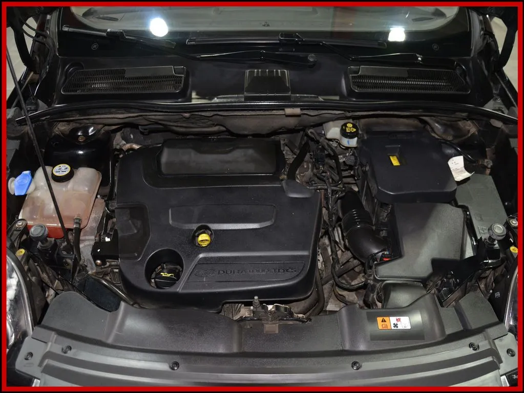 FORD Kuga - Bild 17