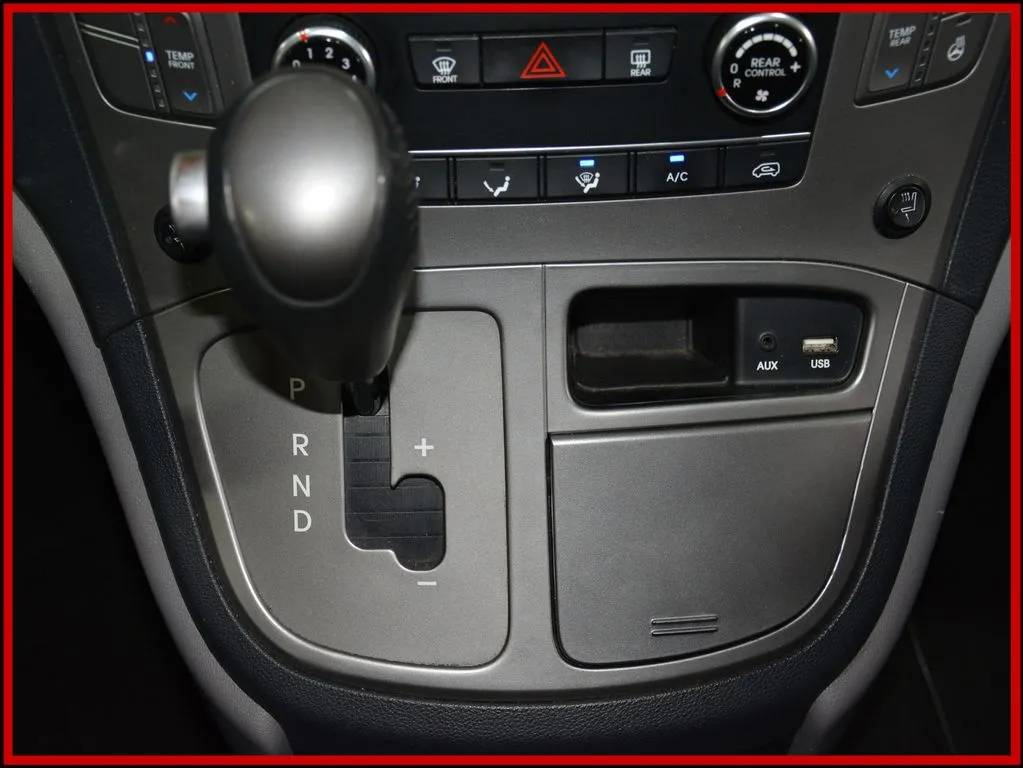 HYUNDAI H-1 - Bild 15