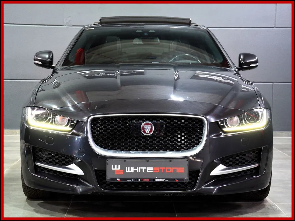 JAGUAR XE - Bild 5
