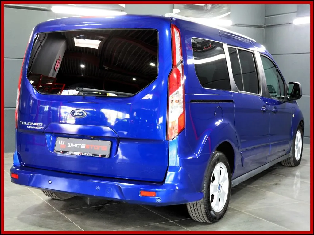 FORD Grand Tourneo - Bild 9