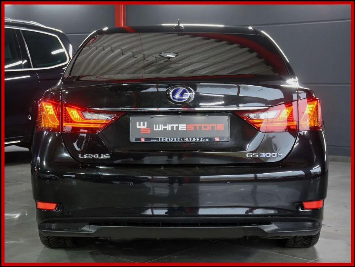 LEXUS GS 300 - Bild 8