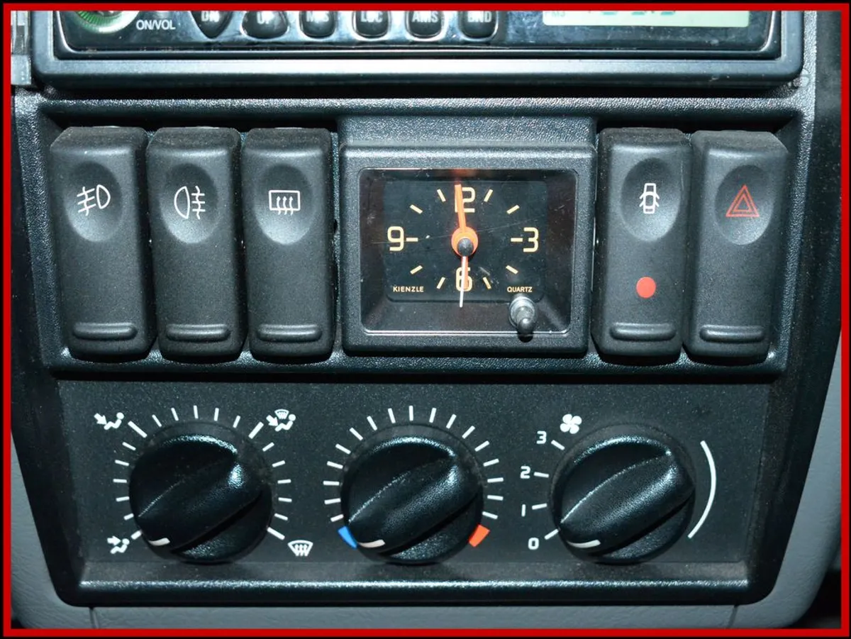 RENAULT R 19 - Bild 12