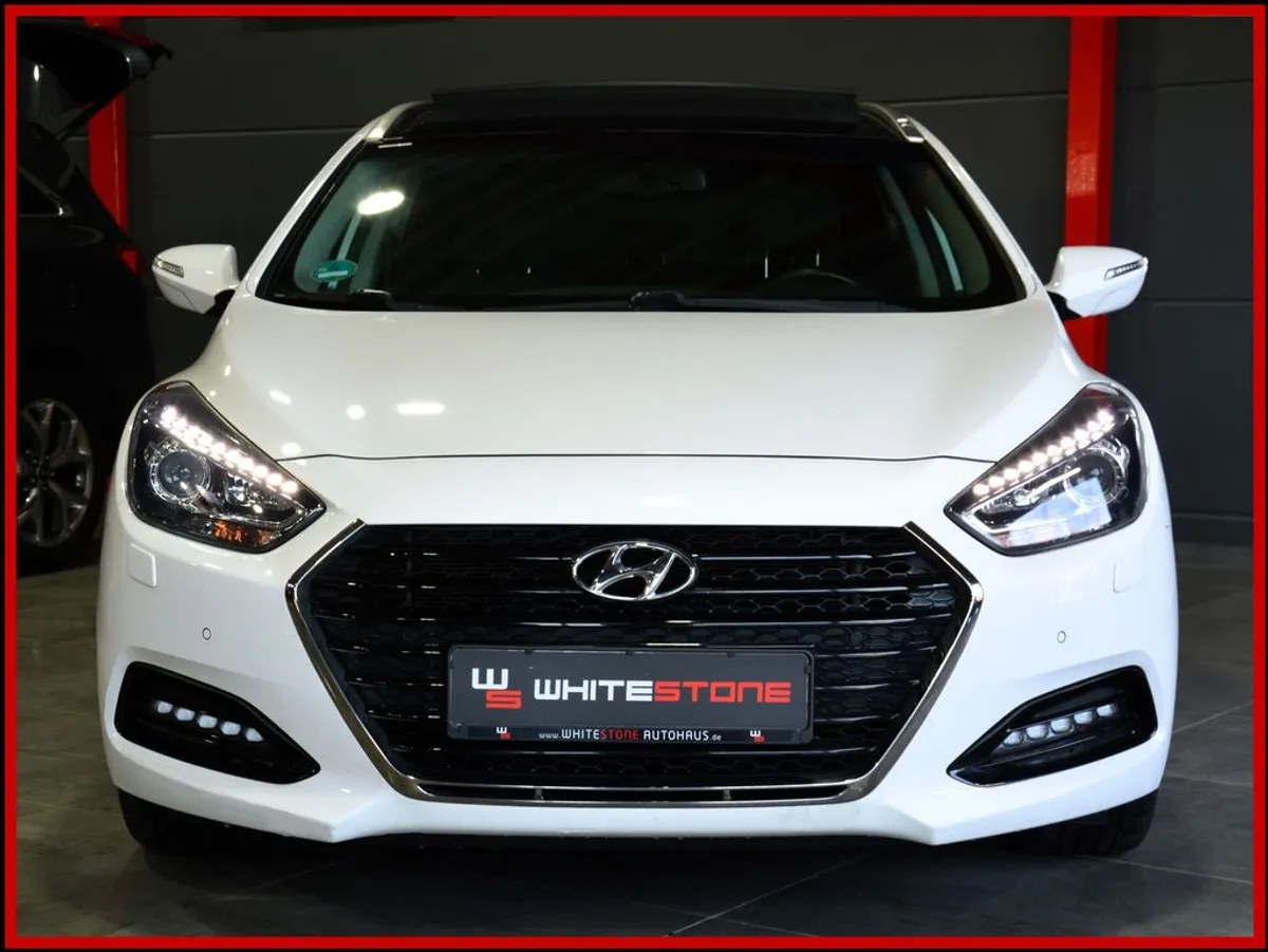 HYUNDAI i40 - Bild 5