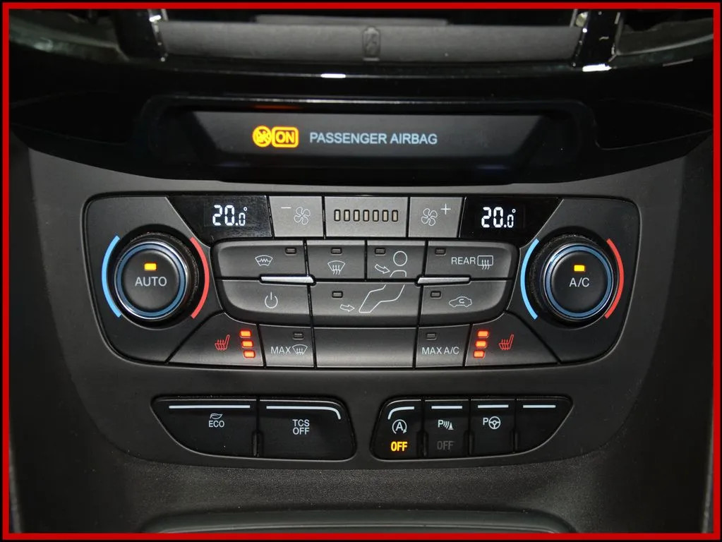 FORD Tourneo Connect - Bild 17