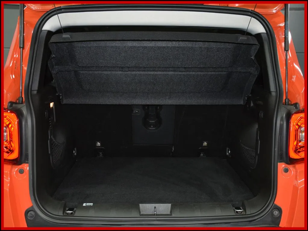 JEEP Renegade - Bild 18