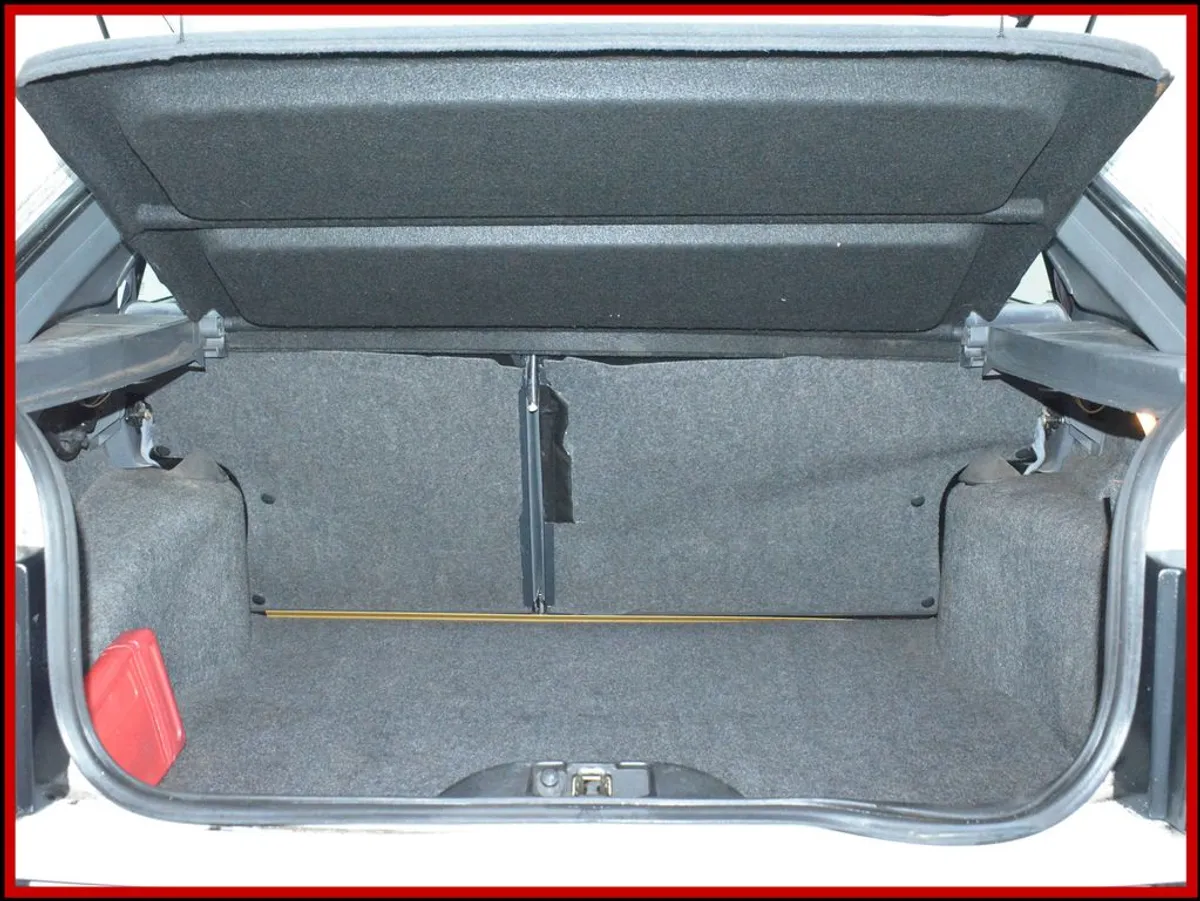 RENAULT R 19 - Bild 15