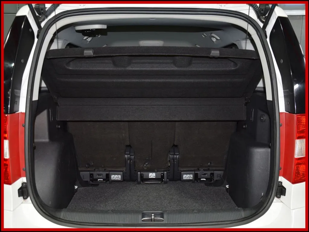 SKODA Yeti - Bild 17