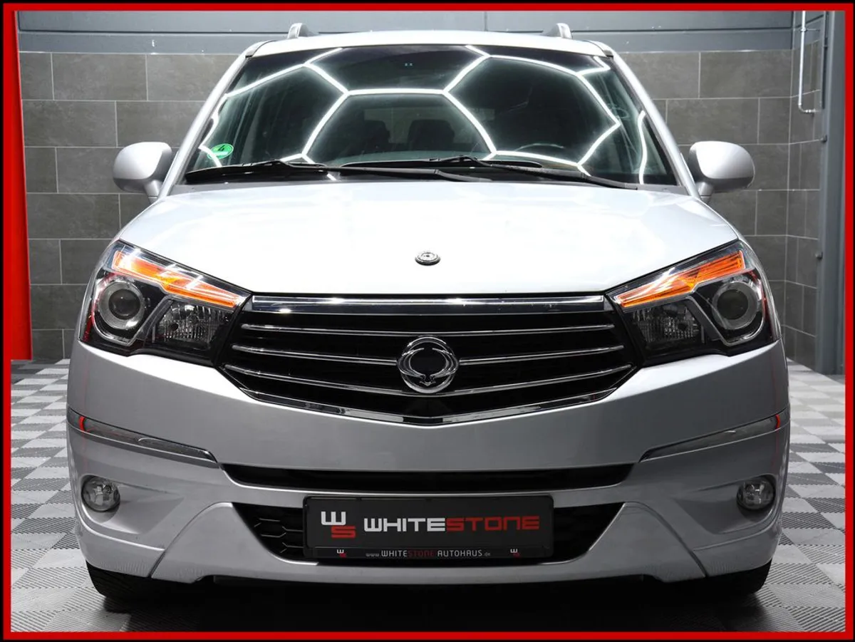 SSANGYONG Rodius - Bild 5
