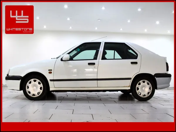 RENAULT R 19 1995 - Benzin, 97.874 km - Gebrauchtwagen bei Whitestone Autohaus
