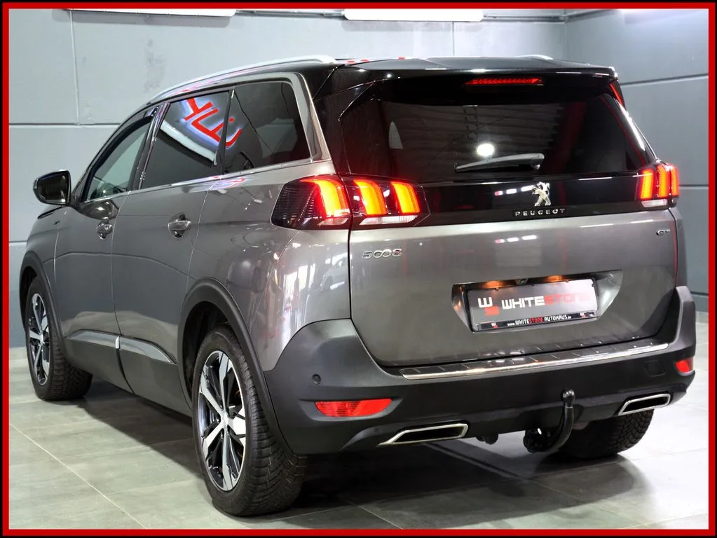 PEUGEOT 5008 - Bild 7