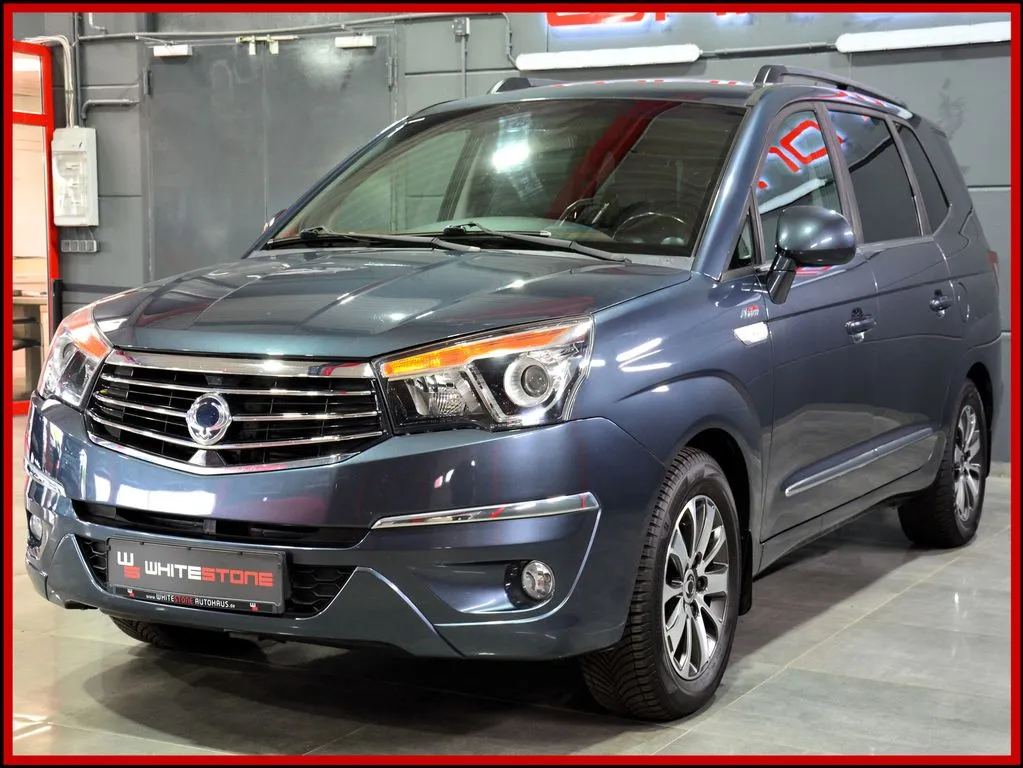 SSANGYONG Rodius - Bild 6