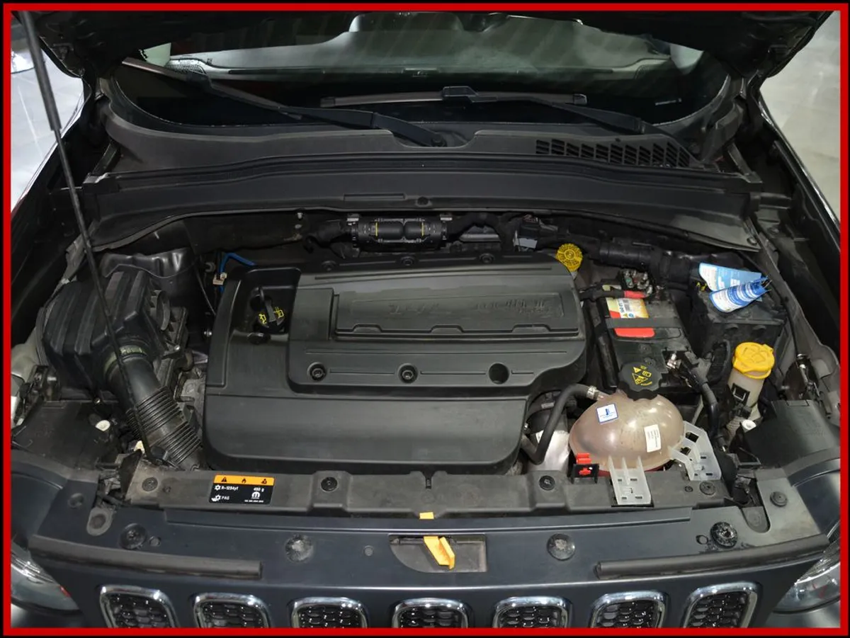 JEEP Renegade - Bild 19