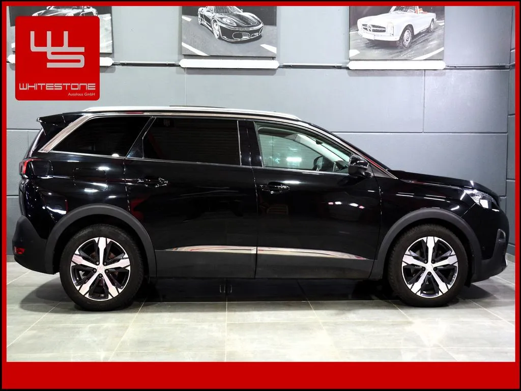 PEUGEOT 5008 - Bild 2