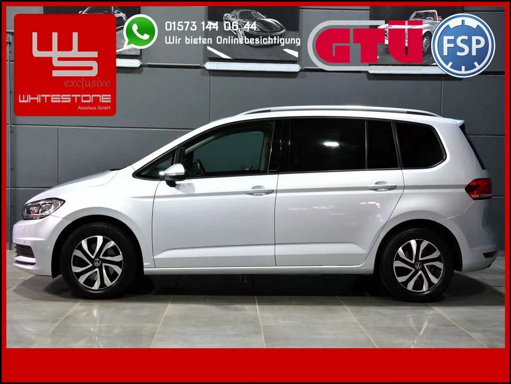 VW Touran Main
