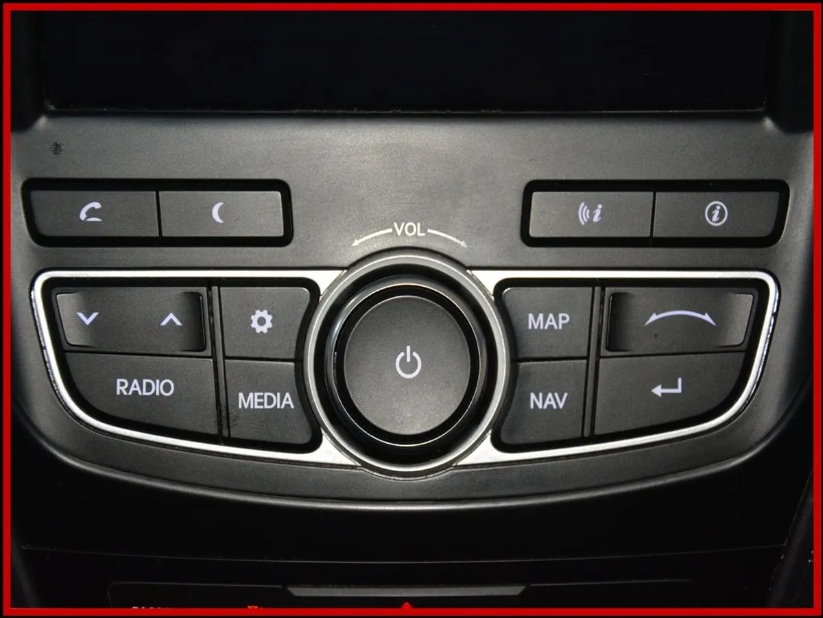 HYUNDAI Santa Fe - Bild 15