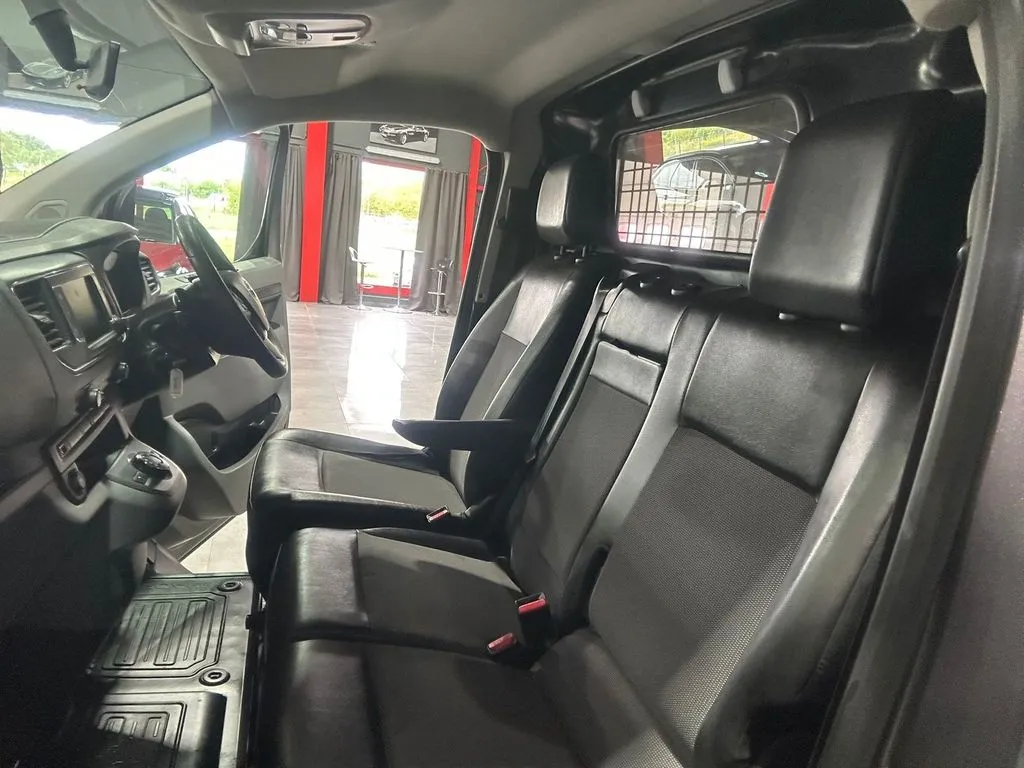 TOYOTA Proace - Bild 10