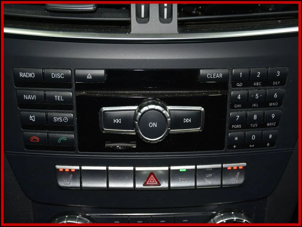 MERCEDES-BENZ C 200 - Bild 15