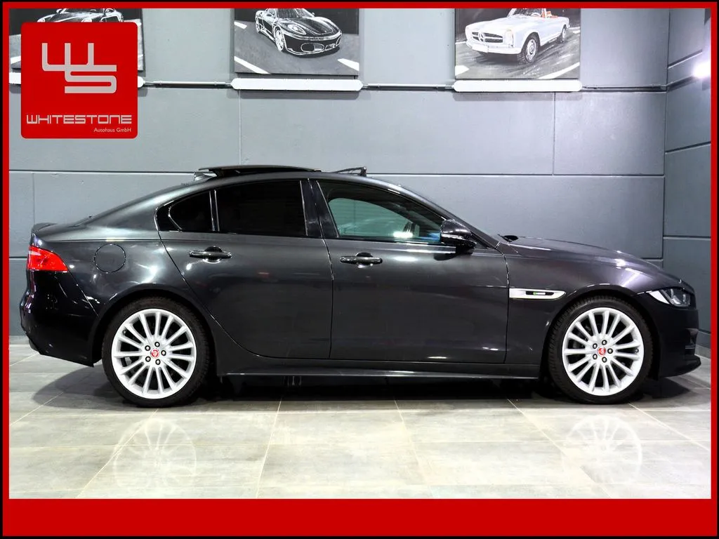 JAGUAR XE - Bild 2