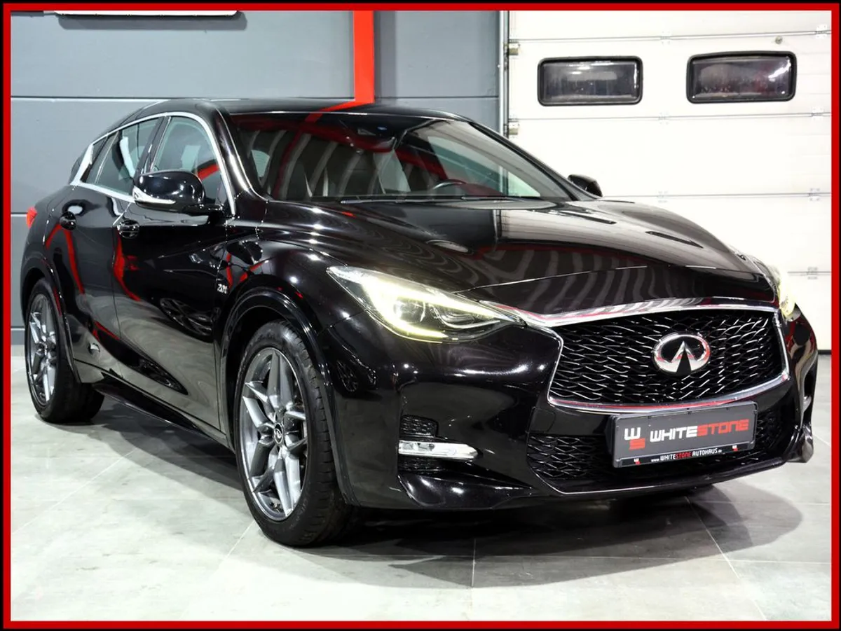 INFINITI Q30 - Bild 4
