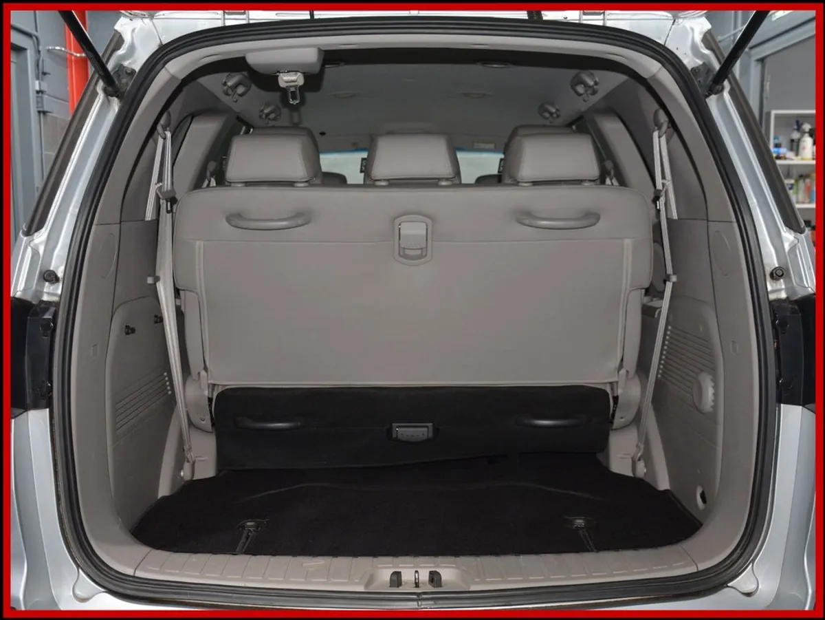 SSANGYONG Rodius - Bild 17