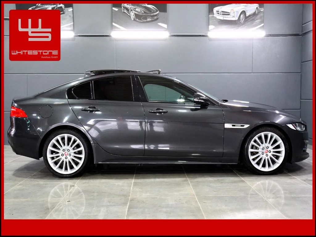 JAGUAR XE - Bild 2