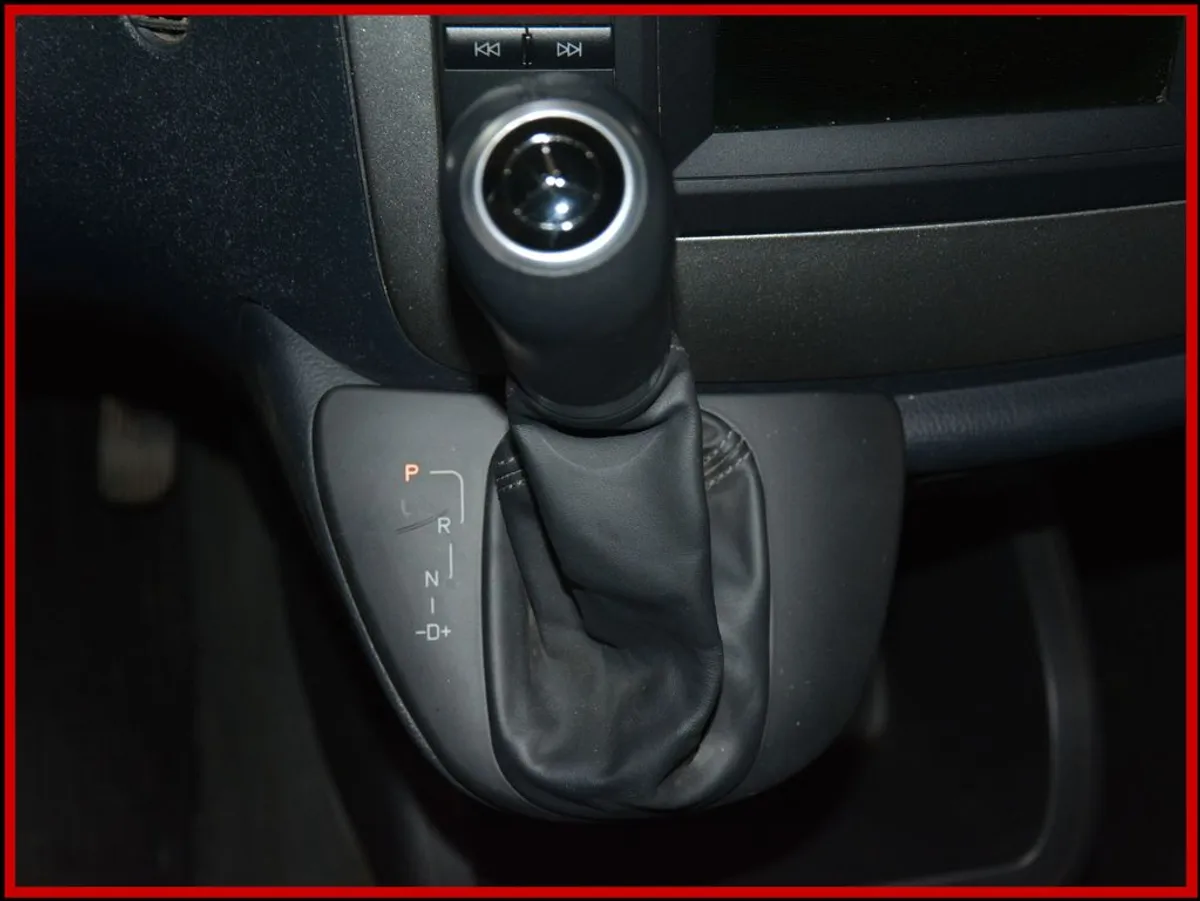 MERCEDES-BENZ Viano - Bild 12