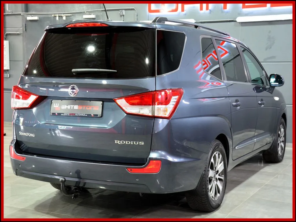SSANGYONG Rodius - Bild 9
