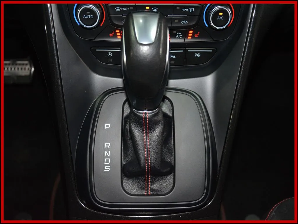 FORD Kuga - Bild 17
