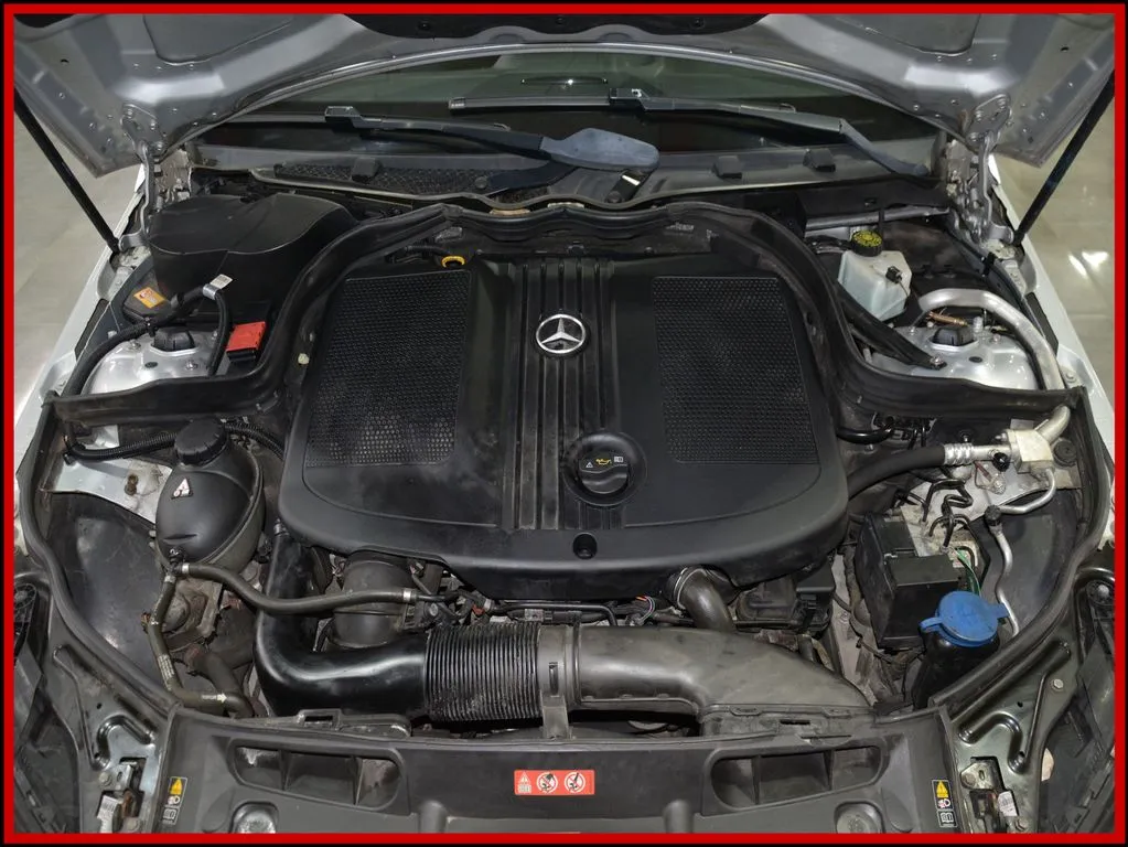 MERCEDES-BENZ C 200 - Bild 20