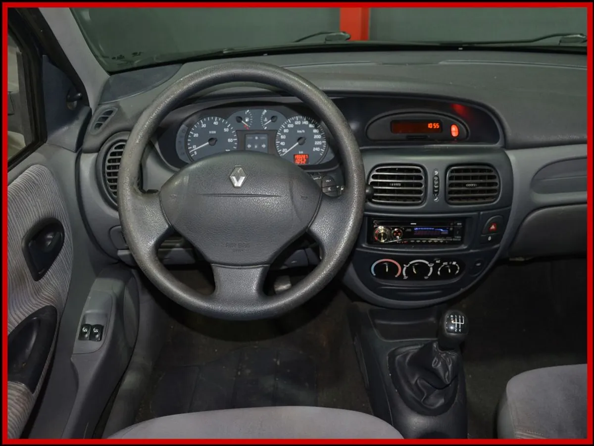 RENAULT ANDERE - Bild 9