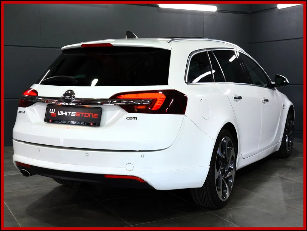 OPEL Insignia - Bild 9