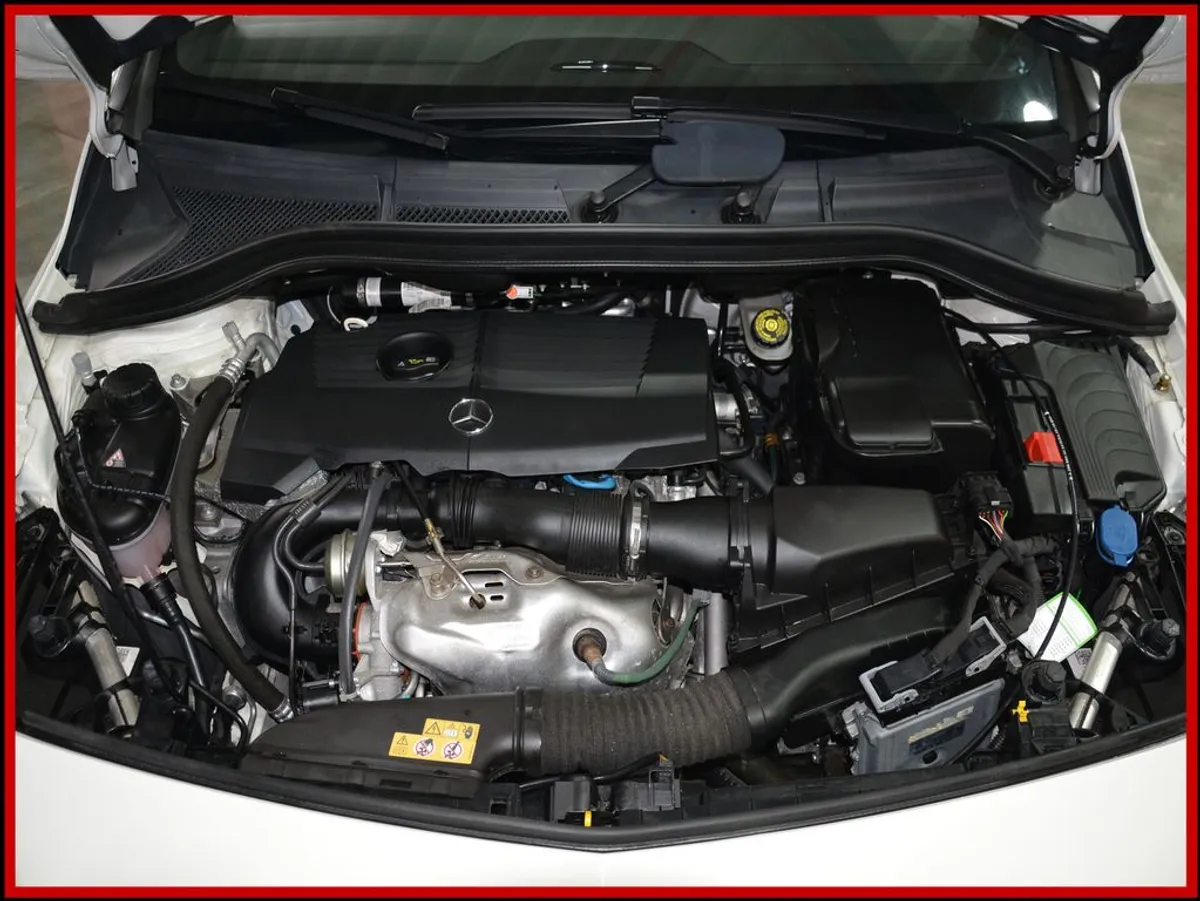 MERCEDES-BENZ B 180 - Bild 19