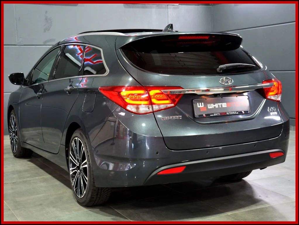 HYUNDAI i40 - Bild 7