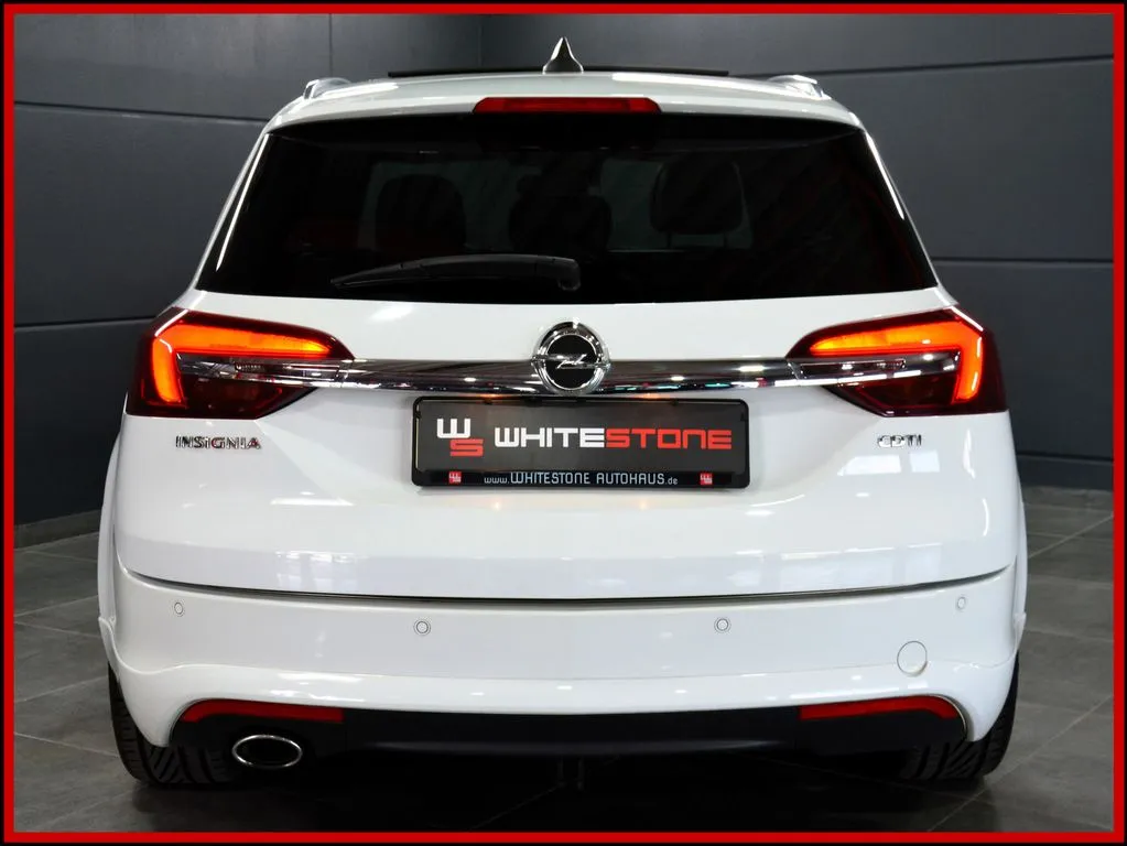OPEL Insignia - Bild 8