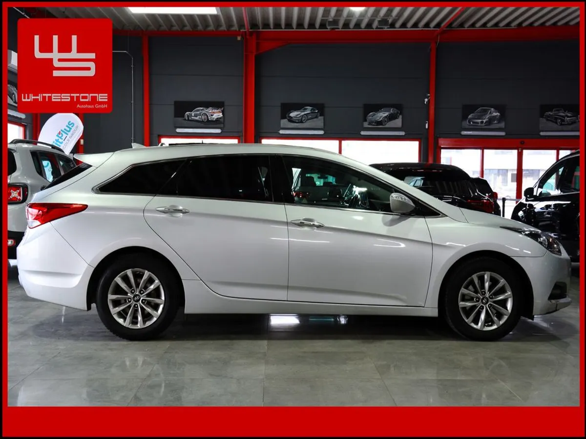 HYUNDAI i40 - Bild 2